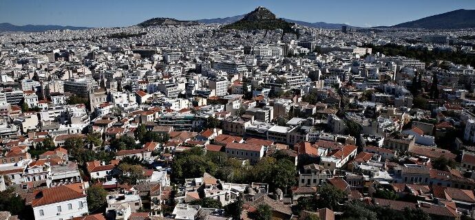 Το Airbnb έφερε τα πάνω κάτω -Τα σπίτια σε Κουκάκι και Εξάρχεια πιο ακριβά από την Εκάλη