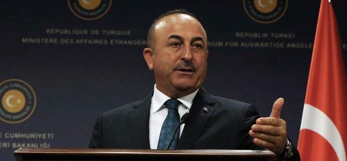 Τσαβούσογλου: Η Aγκυρα δεν θα συμμετάσχει στις αμερικανικές κυρώσεις ενάντια στο Ιράν