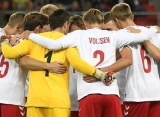 Οι επαγγελματίες… επέστρεψαν -Με βασικούς διεθνείς η Δανία εναντίον της Ουαλίας