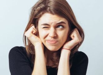 Εχεις βουητό στα αυτιά; Τι να φας για να δώσεις ένα τέλος στον ενοχλητικό ήχο