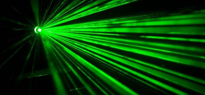 Προσοχή στη χρήση των gadget με λέιζερ -Το πράσινο φως που είχε τυφλώσει τον 9χρονο