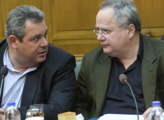 Ο Κοτζιάς απαντά στον Καμμένο: Εσύ υπονομεύεις την κυβερνητική συνεργασία, που απειλείς ότι θα ρίξεις την κυβέρνηση