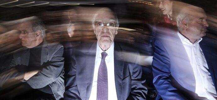 Αποστασία για να πέσει η Ενωση Κεντρώων βλέπει ο Λεβέντης