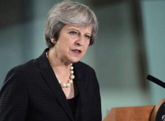 Brexit: Το σχέδιο «Τσέκερς» απειλεί με διάσπαση τους Συντηρητικούς
