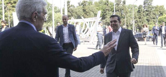 Τσίπρας σε Μπουτάρη: Γιάννη, θα σκίσεις στις εκλογές