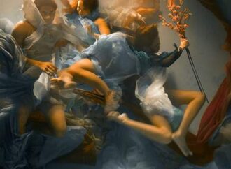 Μαγεία: Φωτογραφίες με διάθλαση κάτω από το νερό -Σαν πίνακες του Καραβάτζιο [εικόνες]