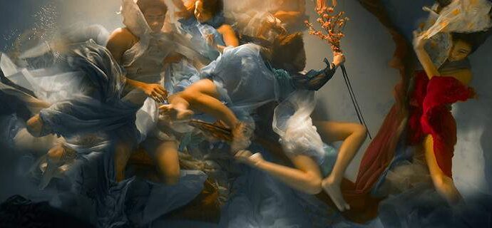 Μαγεία: Φωτογραφίες με διάθλαση κάτω από το νερό -Σαν πίνακες του Καραβάτζιο [εικόνες]