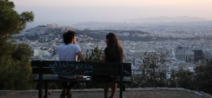 Πρύτανης ΑΠΘ: Δεν είναι δυνατόν να είναι όλοι απόφοιτοι πανεπιστημίων -Ετσι οδηγηθήκαμε στο brain drain