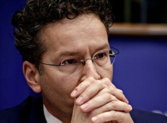Nτάισελμπλουμ: Κάποιοι θεωρούν μεγάλη επιτυχία την έξοδο της Ελλάδας από το μνημόνιο-Ομως δεν είναι έτσι