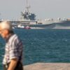Εντυπωσιάζει και τρομάζει το USS Mount Whitney -Η ναυαρχίδα του 6ου Αμερικανικού Στόλου πλέει στη Θεσσαλονίκη [εικόνες]