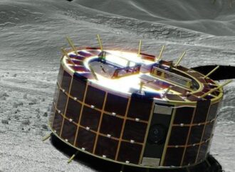 Τα ρομποτικά ρόβερ του Hayabusa 2 έστειλαν ήδη τις πρώτες εικόνες από τον αστεροειδή Ριούγκου
