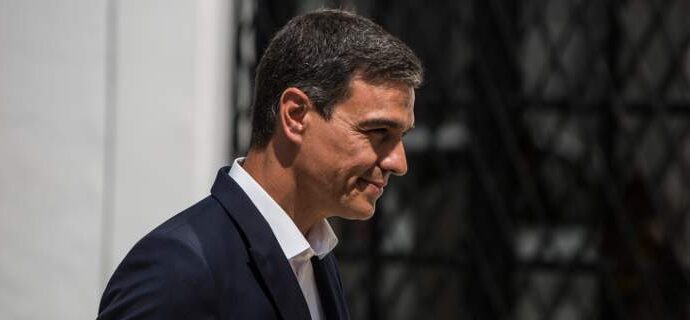 Ισπανία: Ο Σάντσεθ υποσχέθηκε στους Καταλανούς δημοψήφισμα για μεγαλύτερη αυτονομία