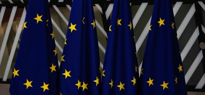 Πηγές θεσμών στο ΑΠΕ: Βιώσιμο το ασφαλιστικό -Προς κατάργηση η περικοπή συντάξεων