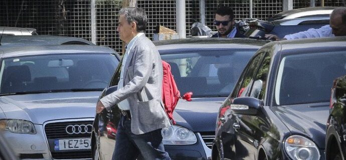 Τσακαλώτος για τις μειώσεις στις συντάξεις: Θέμα πειθούς, όχι επιβολής