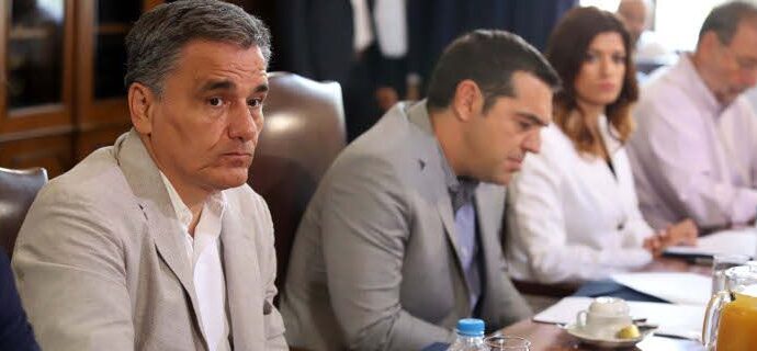 Η κυβέρνηση πάει να τετραγωνίσει τον κύκλο -Παρτίδα πόκερ για τις συντάξεις