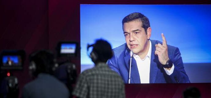 Ξένος Τύπος για Τσίπρα στη ΔΕΘ: Ο Αριστερός που αποθέωσε τις ΗΠΑ