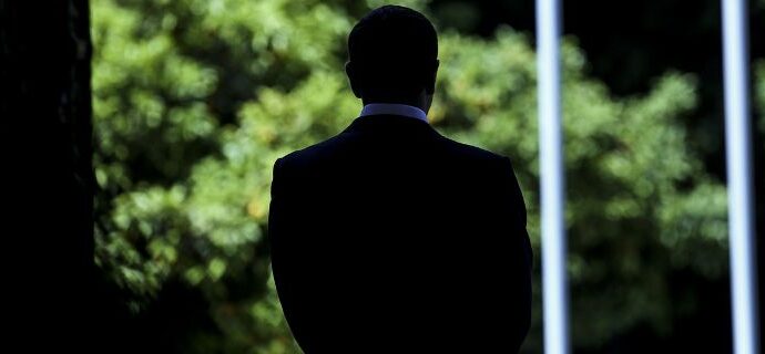 Το Μαξίμου μετρά βουλευτές για το Σκοπιανό και «αδιαφορεί» για τις απειλές Καμμένου ότι θα ρίξει την κυβέρνηση