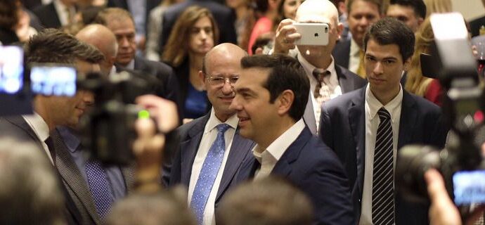 Ο Αλέξης Τσίπρας παρέλαβε βραβείο για τη στάση της Ελλάδας στο προσφυγικό -«Είμαστε υπερήφανοι»