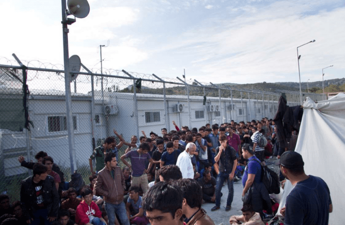 Άρχισε η επιχείρηση αποσυμφόρησης της Μόριας
