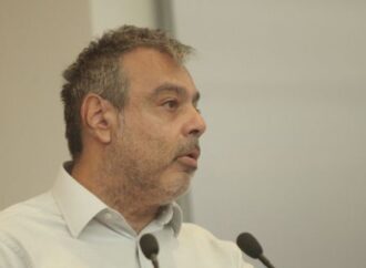 Βερναρδάκης: Καμία συζήτηση με το ΚΙΝΑΛ -Είναι «συμπλήρωμα διατροφής» του Μητσοτάκη