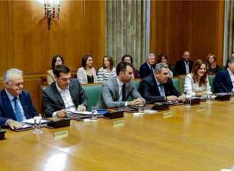 Παραίτηση Κοτζιά: Η κρίση μόλις άρχισε- Ταραχή στο ΣΥΡΙΖΑ