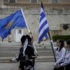 Μικροεπεισόδιο στη μαθητική παρέλαση της Αθήνας