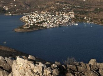 Υποβρύχιες ξεναγήσεις στην αρχαία πόλη της Αίγινας -Με αναπνευστήρα και βατραχοπέδιλα [εικόνες]