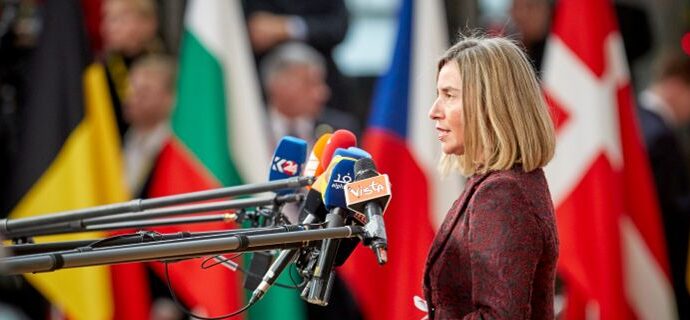Μογκερίνι: Ενίσχυση των ευρωπαϊκών δράσεων για την προάσπιση των ανθρωπίνων δικαιωμάτων