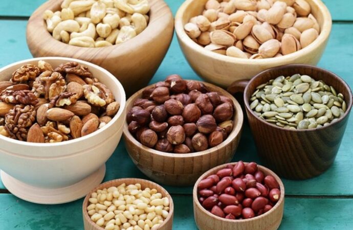 Πόσους ξηρούς καρπούς μπορώ να τρώω την ημέρα