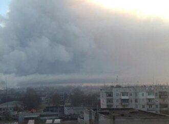 Εκρηξη σε αποθήκη πυρομαχικών στην Ουκρανία -Απομακρύνονται 10.000 κάτοικοι από την περιοχή