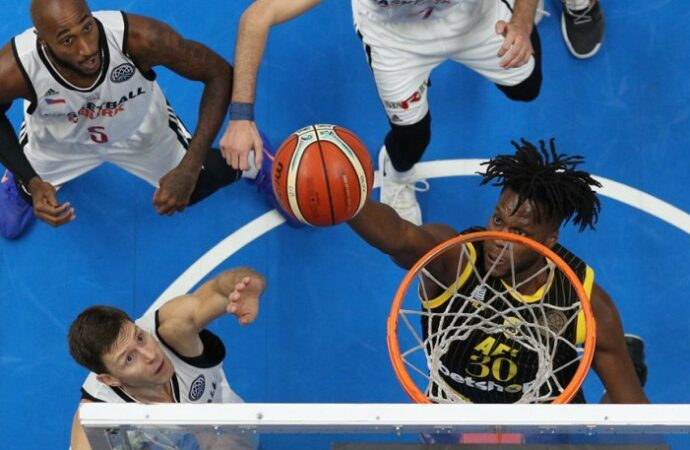 Basketball Champions League: Αντεξε στην παράταση και πήρε μια μεγάλη νίκη η ΑΕΚ