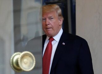 CNBC: Οι πλούσιοι Αμερικανοί γυρίζουν την πλάτη στον Τραμπ