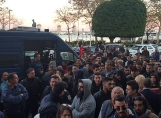 Εγκλημα στη Ρόδο: Προφυλακιστέοι οι δύο νεαροί -Η αστυνομία τους φυγάδευσε, οργή στο νησί [εικόνες&βίντεο]