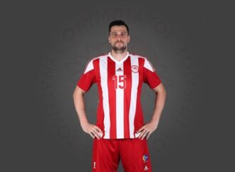 Βόλεϊ: Επέστρεψε στον Ολυμπιακό ο Αλεξίεφ