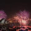 Ευτυχές το 2019: Άλλαξαν χρόνο οι πρώτες χώρες του πλανήτη