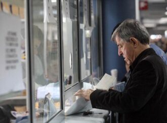 Πότε θα μπουν οι αυξήσεις σε 620.000 συνταξιούχους