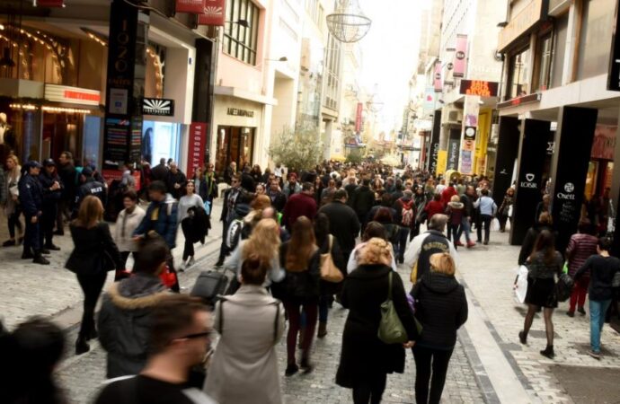 Πώς θα λειτουργήσουν τα καταστήματα την παραμονή της Πρωτοχρονιάς