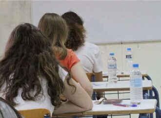 Παιδεία: «Ράβε-ξήλωνε» για το νέο εξεταστικό σύστημα – Ποιες αλλαγές θα ανακοινωθούν