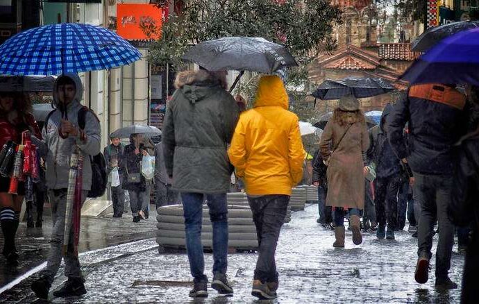 Καιρός: Προειδοποίηση Meteo για την κακοκαιρία – Σε ποιες περιοχές θα σαρώσουν έντονα φαινόμενα
