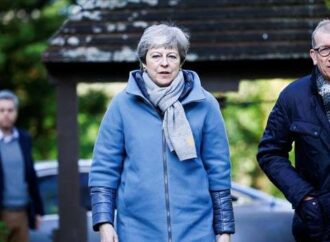Brexit: Νέα εβδομάδα των Παθών για τη Μέι