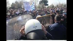 25η Μαρτίου: Ένταση και επεισόδια σε Αθήνα και Θεσσαλονίκη
