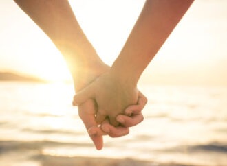 Μήπως ανήκεις σε ένα από τα 3 ζώδια που κάνουν «εκπτώσεις» για να μην είναι μόνα;
