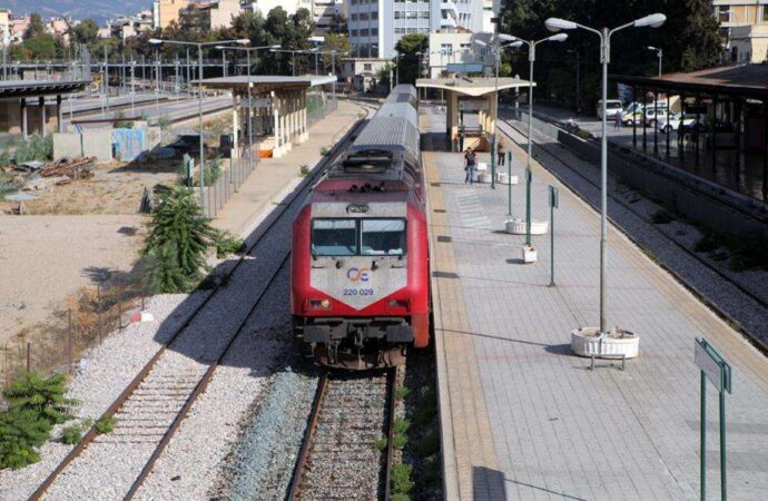 ΤΡΑΙΝΟΣΕ: Δεν υπήρξε εκτροχιασμός συρμού τρένου στους Αγίους Θεοδώρους