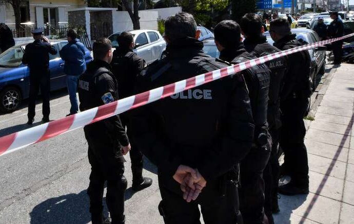 Oικογενειακή τραγωδία στο Χαλάνδρι: Πατέρας σκότωσε τον 4χρονο γιο του και αυτοκτόνησε
