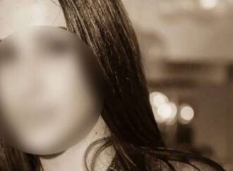 Βούλα: Σοκάρουν οι καταγγελίες της 32χρονης – Τι συνέβη πριν ο 39χρονος πέσει από το μπαλκόνι