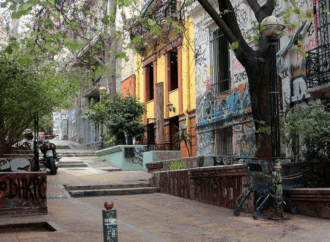 Ενοπλη πολιτοφυλακή στο άβατο των Εξαρχείων