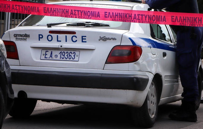 Έγκλημα στο Παλαιό Φάληρο: Τι είπε ο αδελφοκτόνος στις Αρχές – Συνελήφθη δεύτερο άτομο