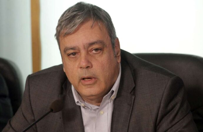 Βερναρδάκης στην “αντεπίθεση”: Είναι δυνατόν να μη γνώριζε ο Τσίπρας;