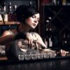 Συμβουλές από μία barwoman για το πώς να ρίξεις μια barwoman