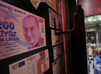 Οικονομικοί δείκτες: Η Τουρκία στο χείλος του γκρεμού – Ποιους θα συμπαρασύρει
